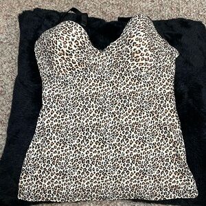 Marilyn Monroe padded cup tank